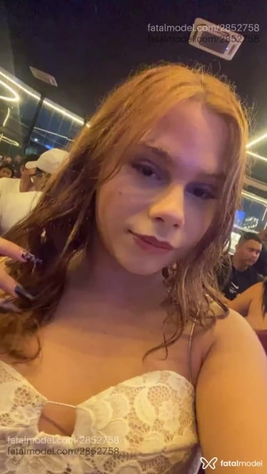 Acompanhante mulher trans com cabelo castanho de olhos castanhos em Virtual - Gabriela