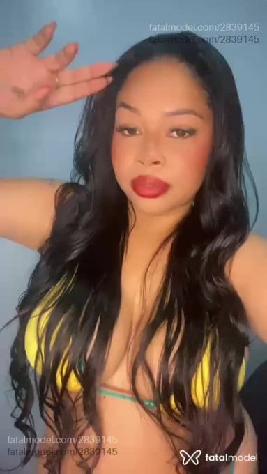 Acompanhante mulher morena (o) de olhos mel em Parauapebas Acompanhante mulher morena (o) de olhos mel em Parauapebas - Anny