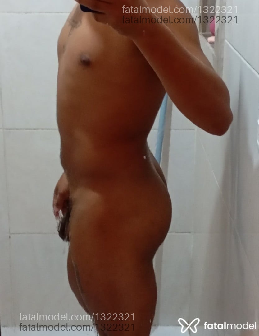 Acompanhante homem morena (o) de olhos castanhos em Macapá - Marcelo