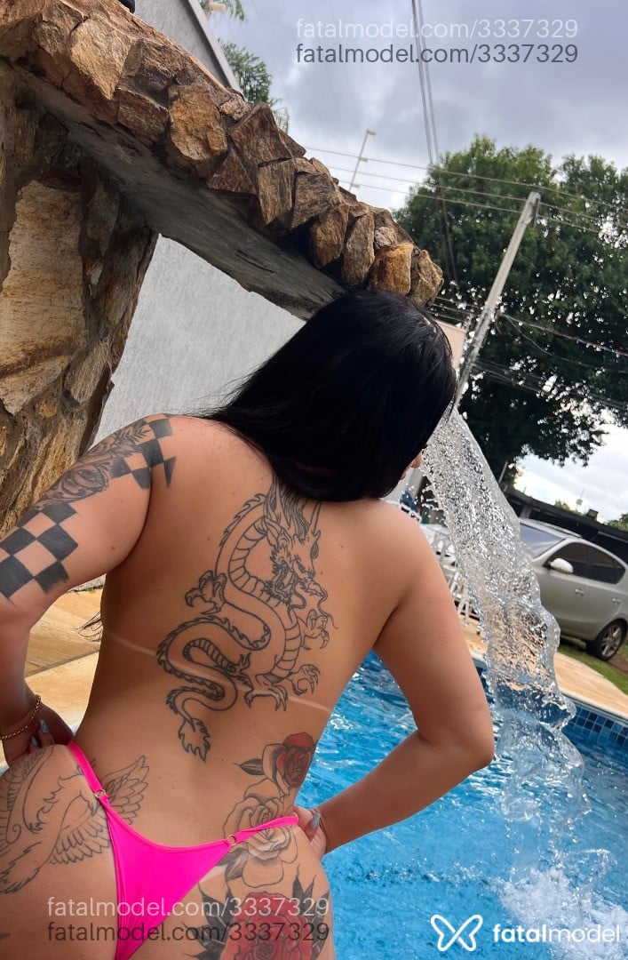 Acompanhante mulher morena (o) de olhos verdes em Americana - Kelly