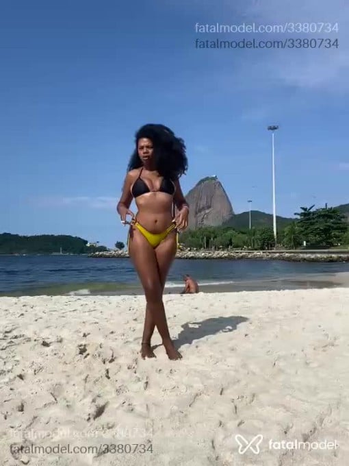Acompanhante mulher com cabelo castanho de olhos castanhos em Rio de Janeiro - Lia