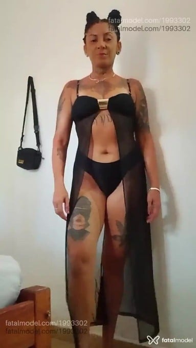 Acompanhante mulher morena (o) de olhos pretos em Virtual - Ricca