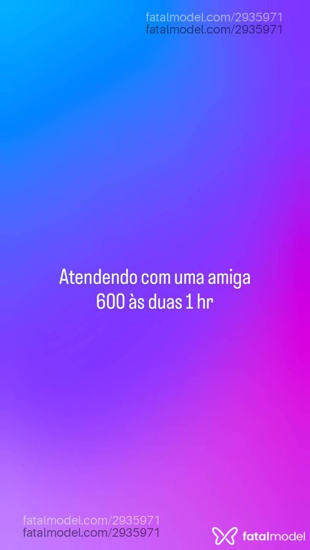 Acompanhante mulher morena (o) de olhos castanhos - Tina