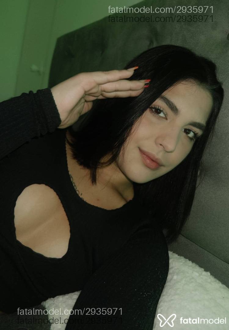 Acompanhante mulher morena (o) de olhos castanhos em Pelotas - Tina
