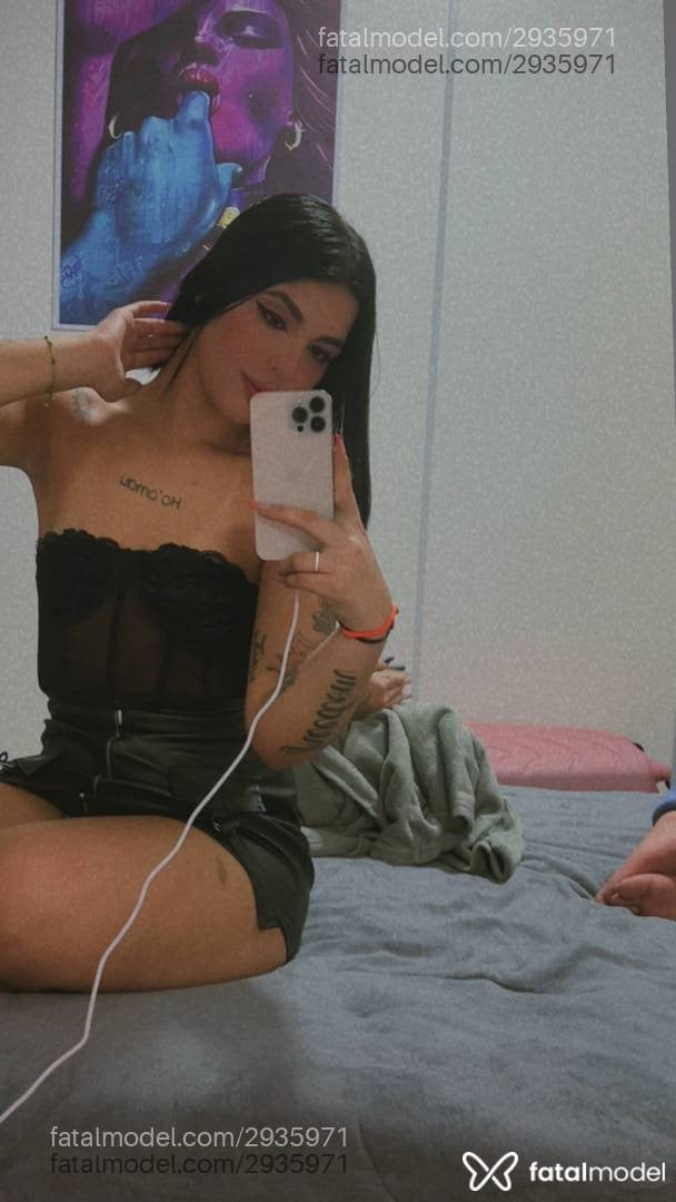 Acompanhante mulher morena (o) de olhos castanhos em Pelotas - Tina