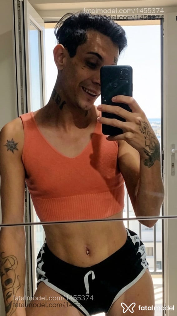 Acompanhante homem morena (o) de olhos castanhos em Araraquara - Chris