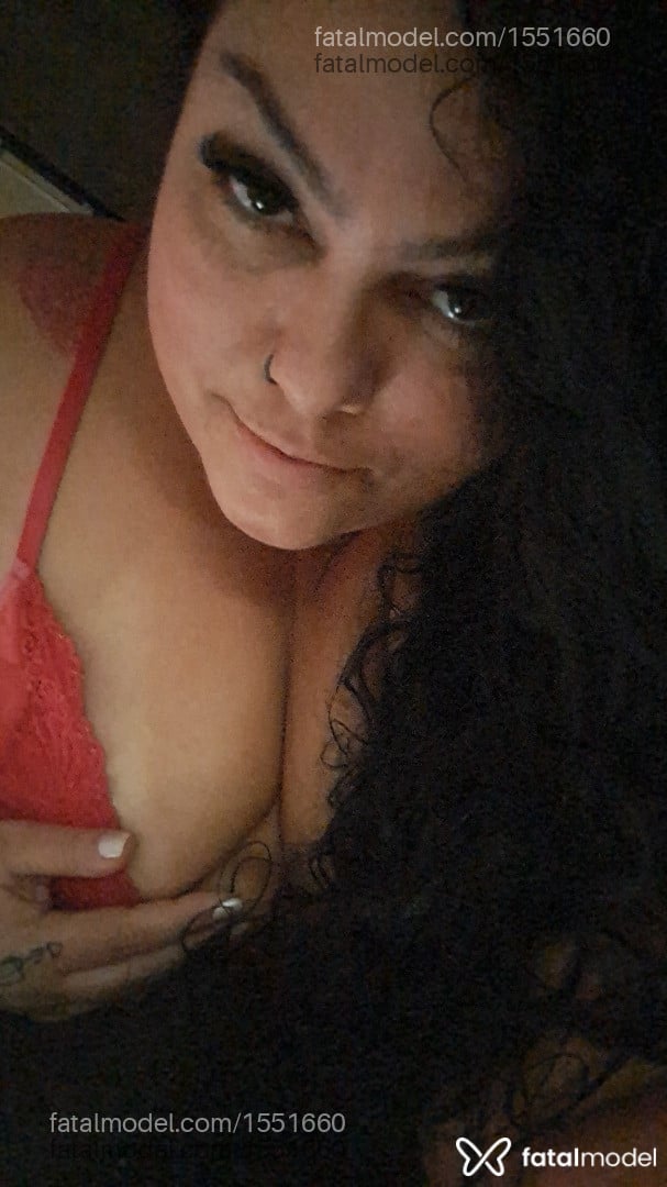 Acompanhante mulher morena (o) de olhos mel em Juiz de Fora - TINA BORGES
