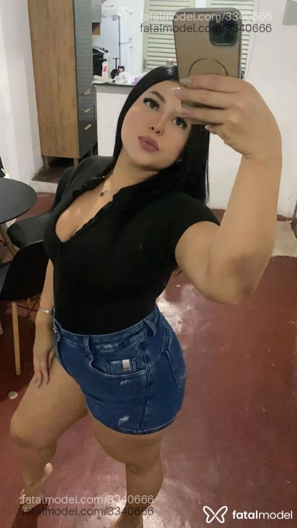 Acompanhante mulher morena (o) de olhos mel em Nazário - Bia Oliver