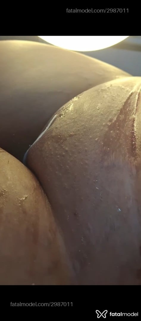 Acompanhante mulher ruiva (o) de olhos castanhos em Guaraí - Pixsiana