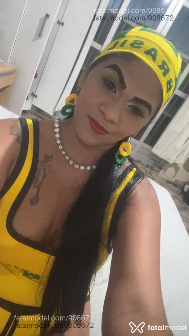 Acompanhante mulher morena (o) de olhos pretos em Itajaí Acompanhante mulher morena (o) de olhos pretos em Itajaí - Amanda Maia