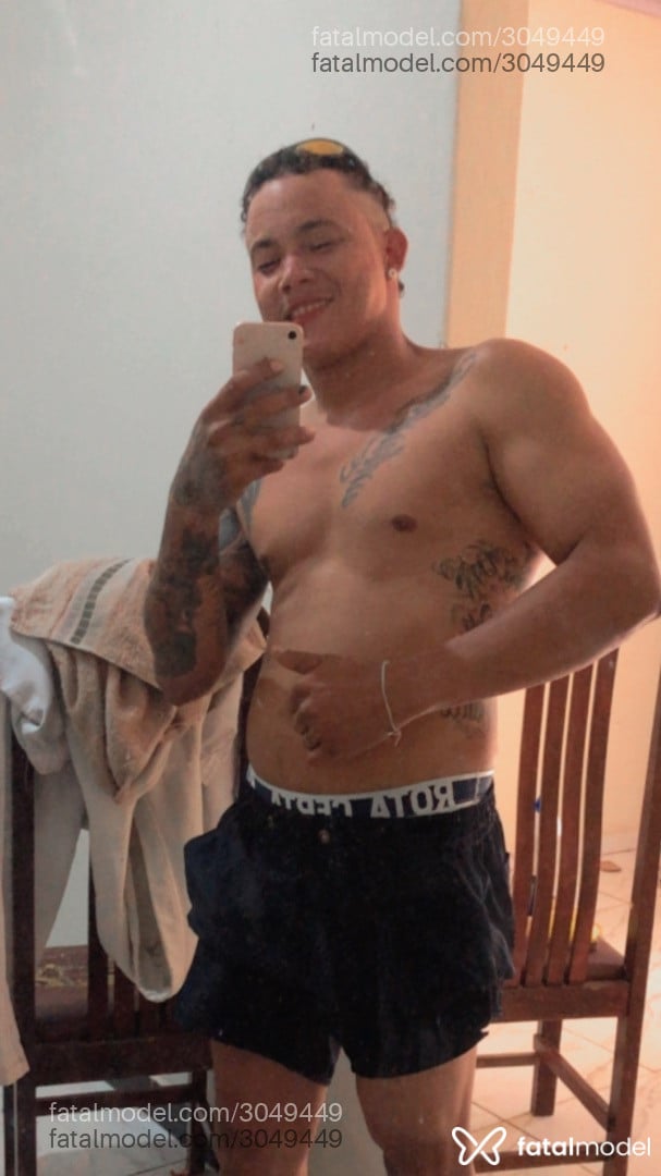 Acompanhante homem loira (o) de olhos castanhos em Águas Lindas de Goiás Acompanhante homem loira (o) de olhos castanhos em Águas Lindas de Goiás - Jason