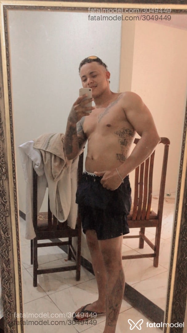 Acompanhante homem loira (o) de olhos castanhos em Águas Lindas de Goiás - Jason