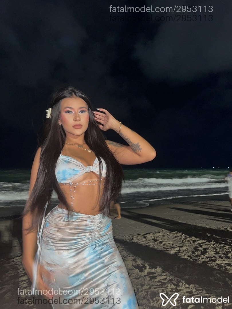 Acompanhante mulher morena (o) de olhos castanhos - Aylla Muniz