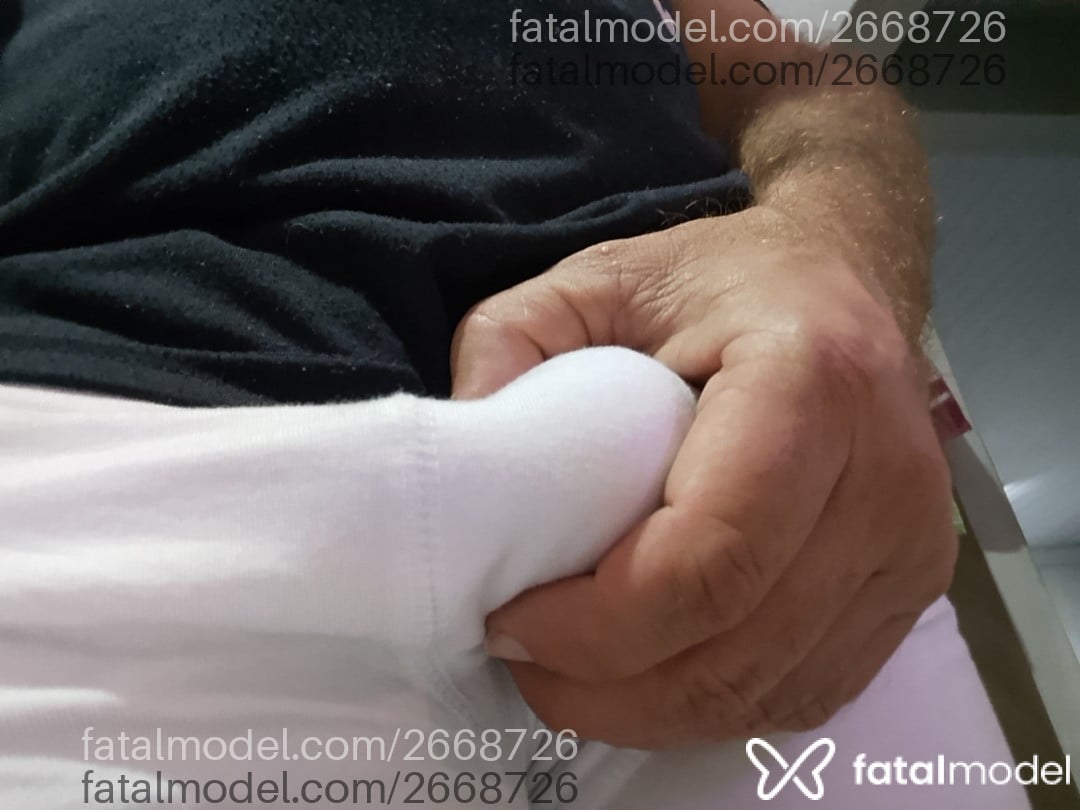 Acompanhante homem com cabelo castanho de olhos castanhos em Jaraguá do Sul Acompanhante homem com cabelo castanho de olhos castanhos em Jaraguá do Sul - Nick