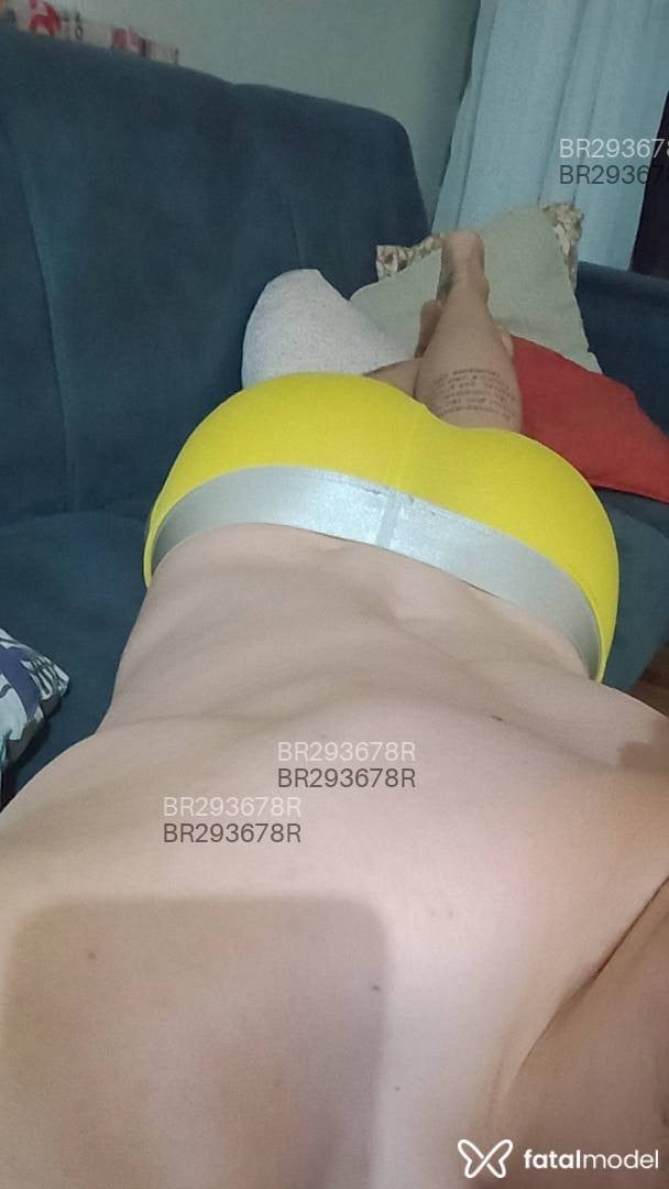 Acompanhante homem com cabelo castanho de olhos castanhos em Maringá - ARTHUR VIANA