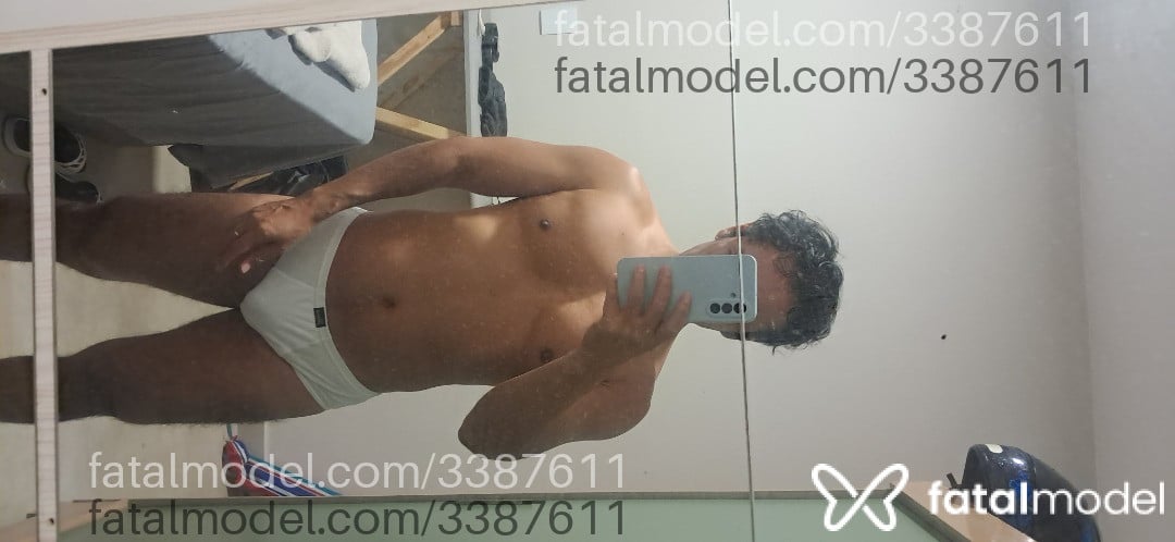 Acompanhante homem morena (o) de olhos pretos em Florianópolis - Brayah