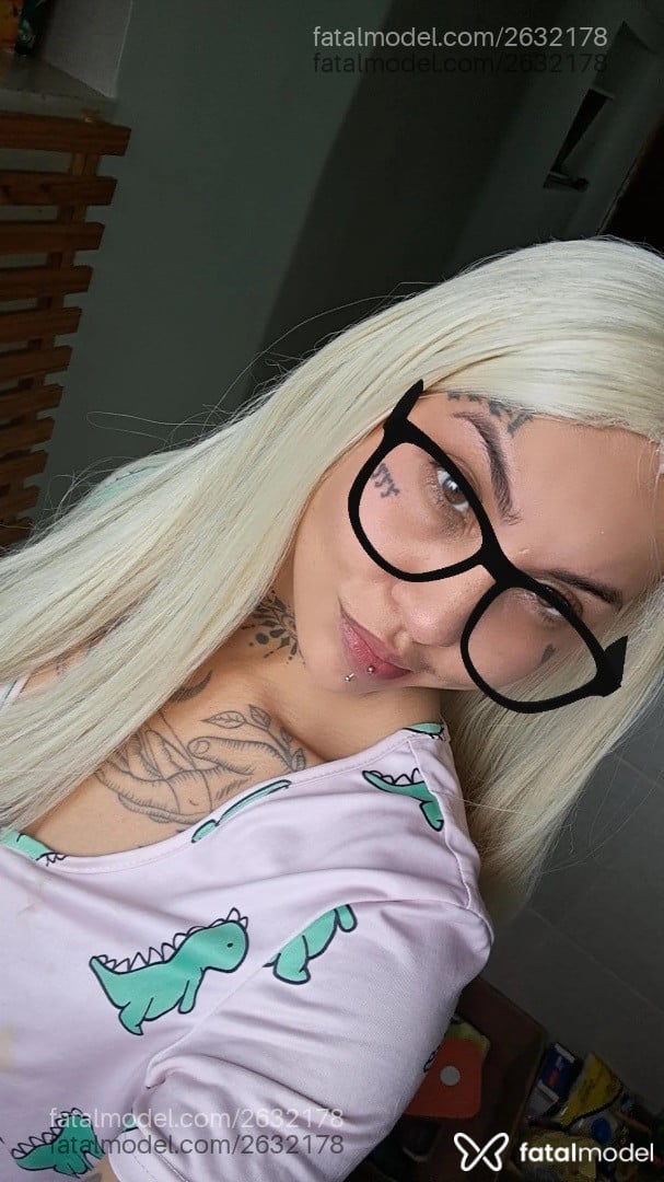 Acompanhante mulher loira (o) de olhos castanhos em Salvador - Mandy