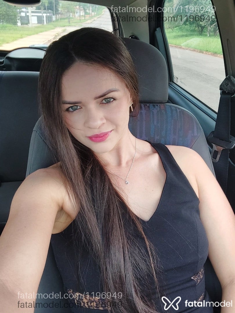 Acompanhante mulher loira (o) de olhos azuis em Virtual - YSA MODELLO