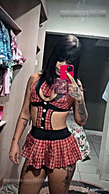 Acompanhante mulher com cabelo castanho de olhos mel em Rondonópolis Acompanhante mulher com cabelo castanho de olhos mel em Rondonópolis - Mel