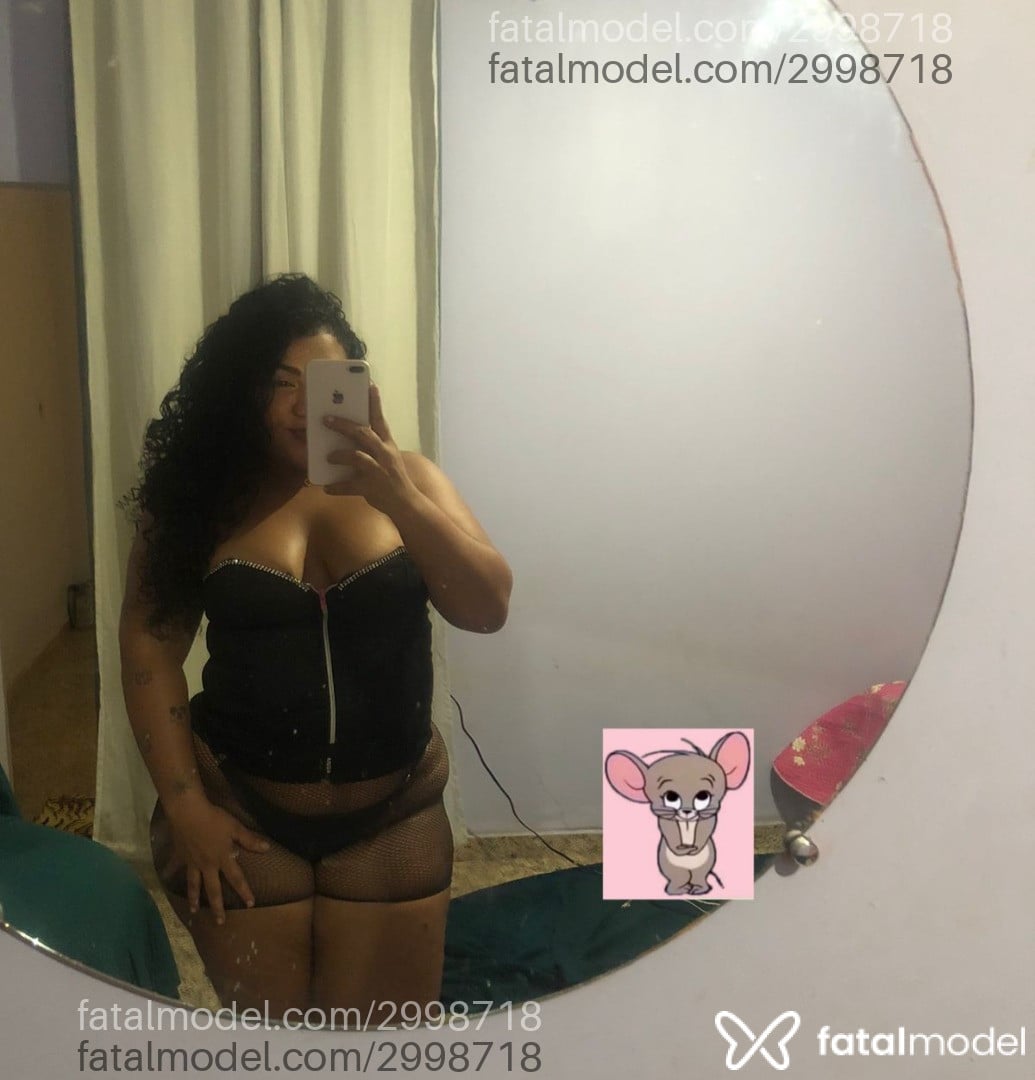 Acompanhante mulher morena (o) de olhos castanhos em Pacajá - Lauane