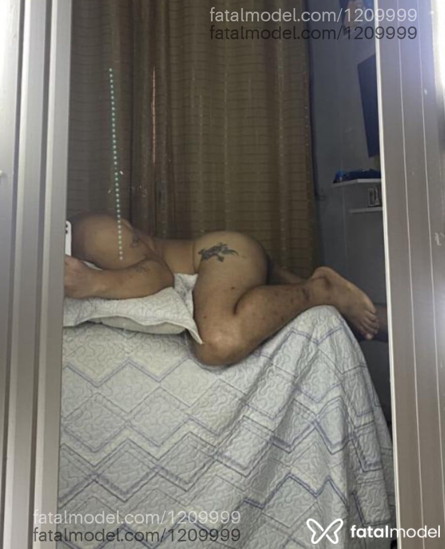 Acompanhante homem morena (o) de olhos pretos - Gordinho SIGILOSO Acompanhante homem morena (o) de olhos pretos - Gordinho SIGILOSO