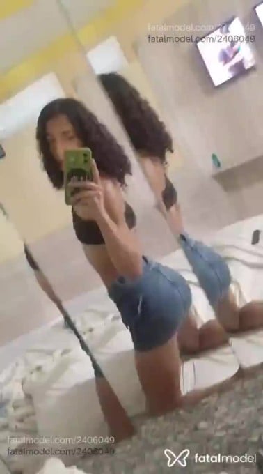 Acompanhante mulher trans morena (o) de olhos castanhos em Caruaru Acompanhante mulher trans morena (o) de olhos castanhos em Caruaru - Samira