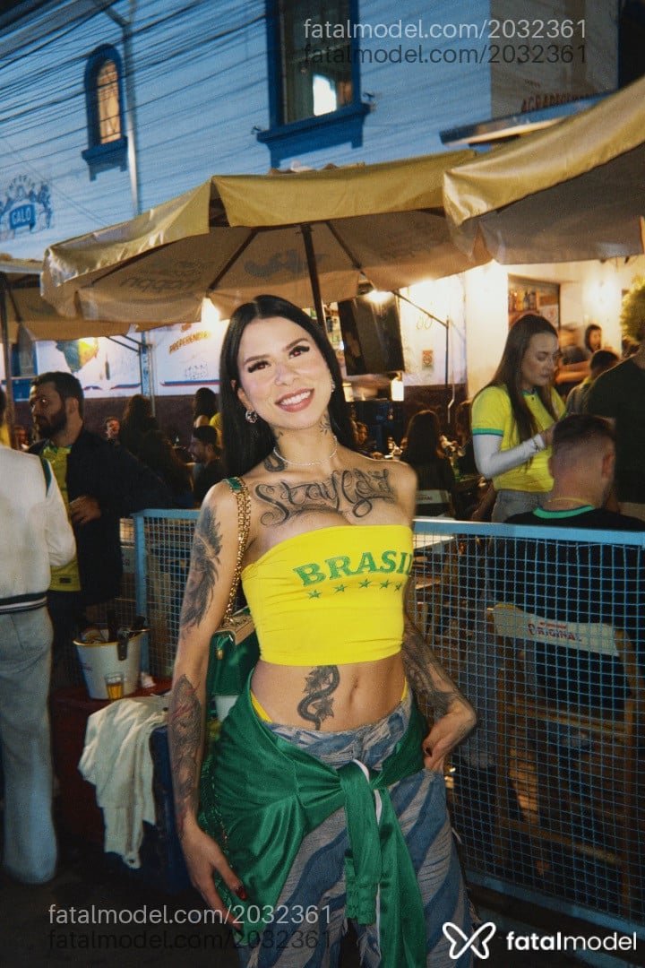 Acompanhante mulher com cabelo castanho de olhos castanhos em São Paulo - Luciana