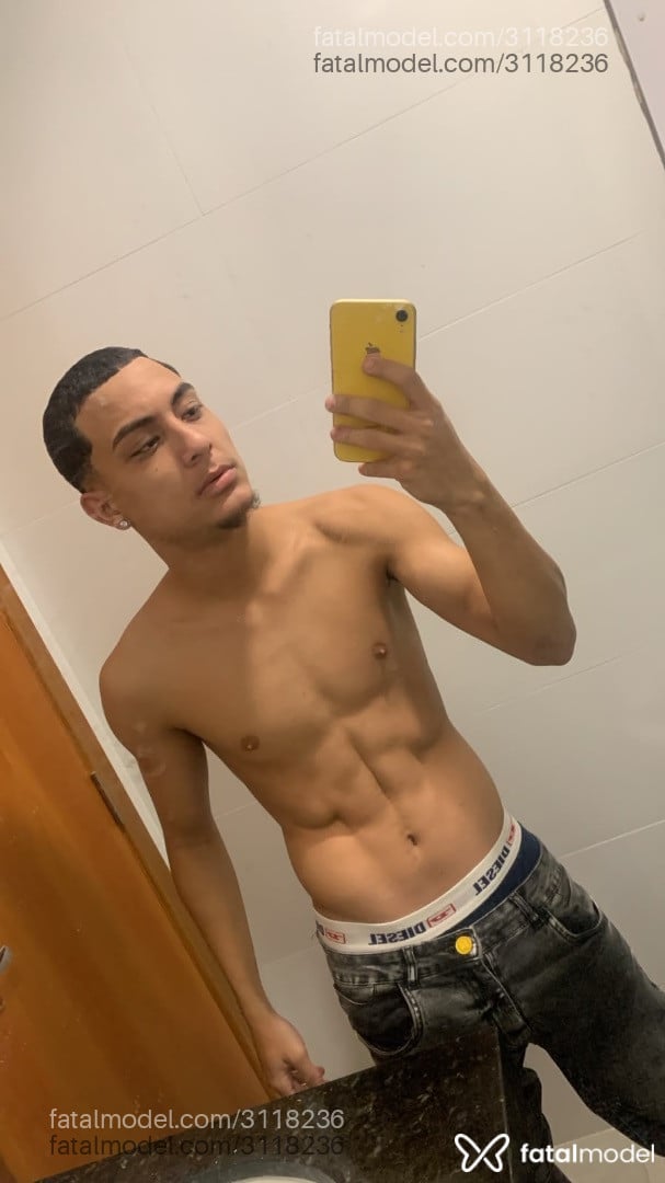 Acompanhante homem morena (o) de olhos castanhos em Florianópolis - Kdu Dott