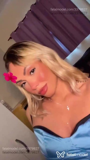 Acompanhante mulher loira (o) de olhos castanhos em Brasília - Larissa Santos
