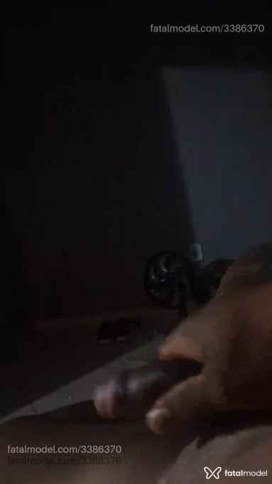Acompanhante homem morena (o) de olhos pretos - Dreik