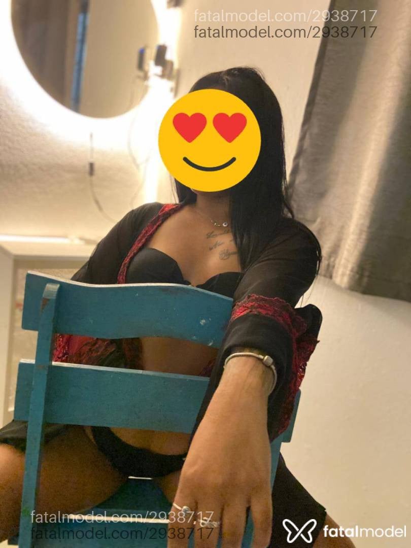 Acompanhante mulher morena (o) de olhos pretos - Luísa Acompanhante mulher morena (o) de olhos pretos - Luísa