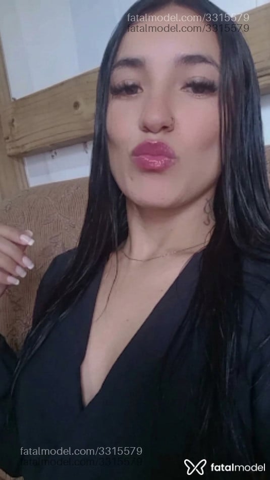 Acompanhante mulher morena (o) de olhos mel em Itaberaí - Suelen Martins
