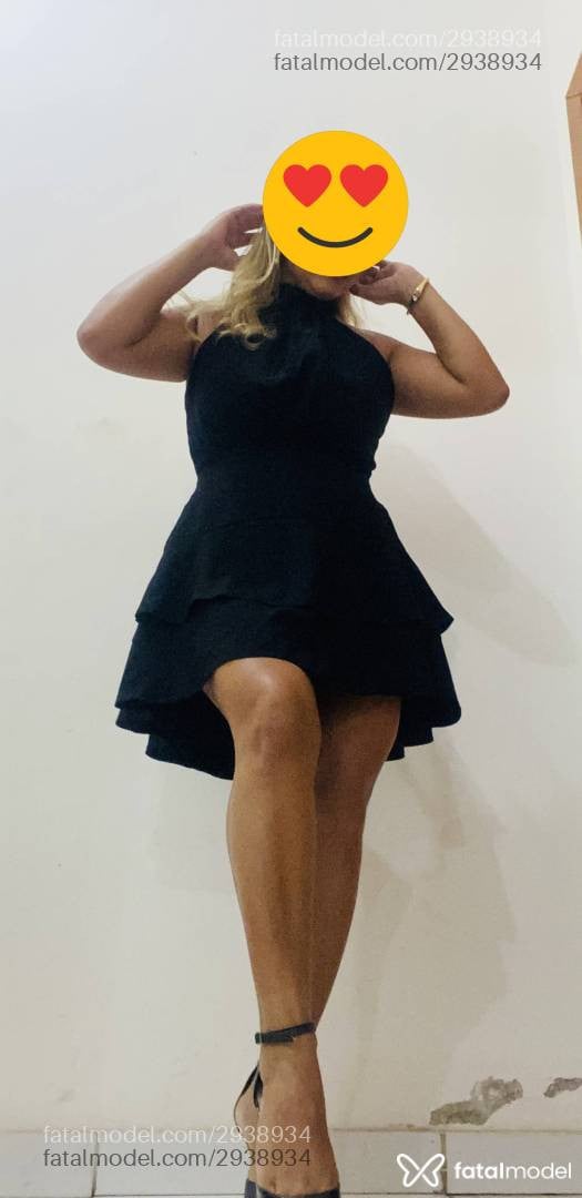 Acompanhante mulher loira (o) de olhos castanhos - Fernanda