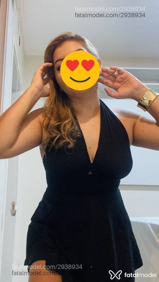Acompanhante mulher loira (o) de olhos castanhos - Fernanda