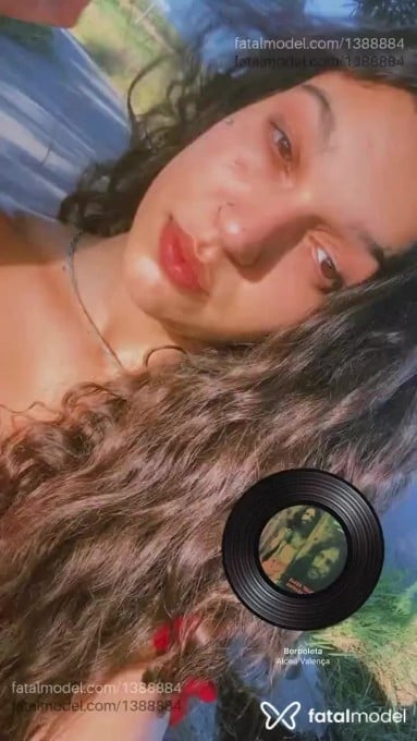 Acompanhante mulher com cabelo castanho de olhos castanhos em Princesa Isabel - Priscila