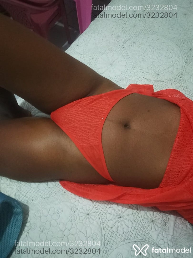 Acompanhante mulher morena (o) de olhos pretos em Juazeiro - Catarina