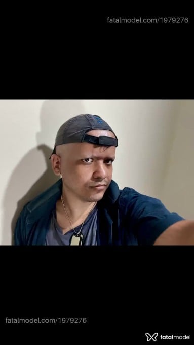 Acompanhante homem sem cabelo de olhos castanhos em Porto Velho Acompanhante homem sem cabelo de olhos castanhos em Porto Velho - Azazel
