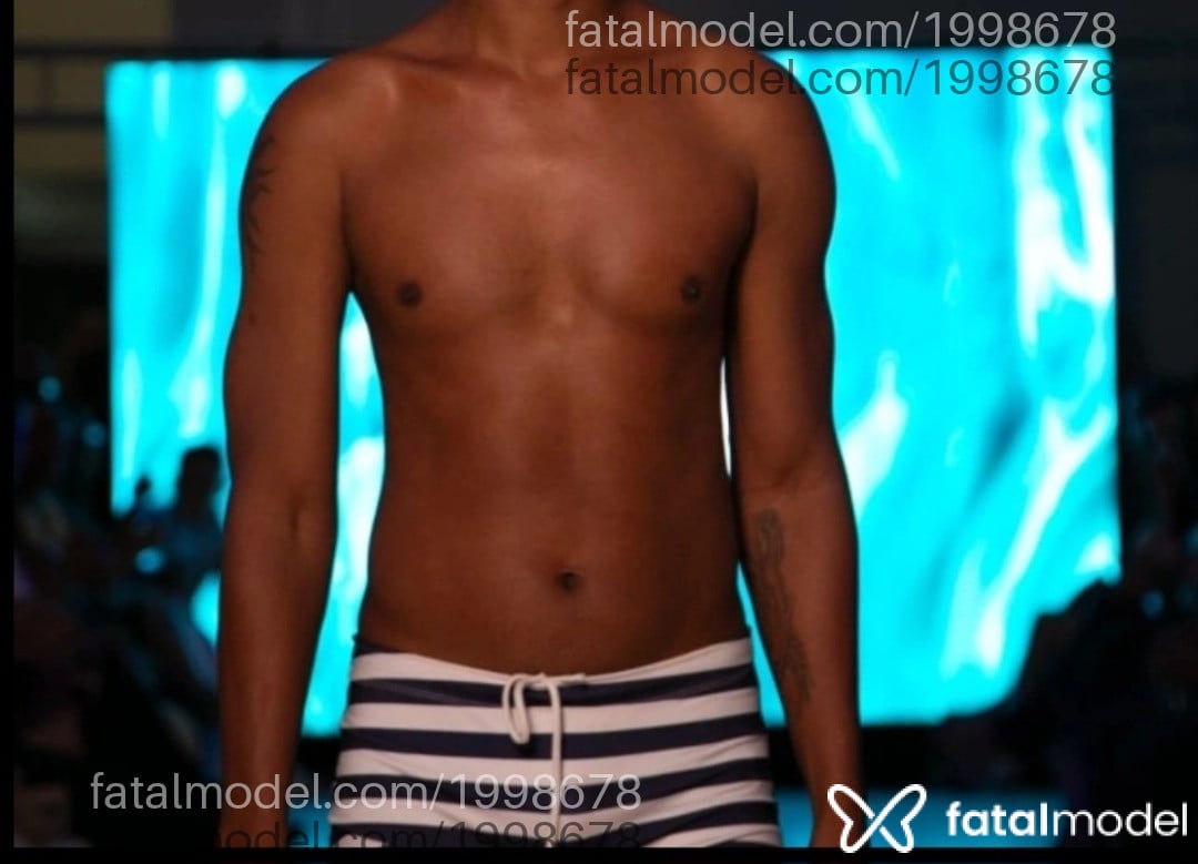 Acompanhante homem morena (o) de olhos castanhos em Virtual - Posuido
