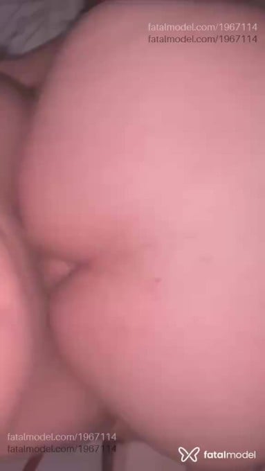 Acompanhante mulher trans com cabelo castanho de olhos castanhos - Isabela Acompanhante mulher trans com cabelo castanho de olhos castanhos - Isabela