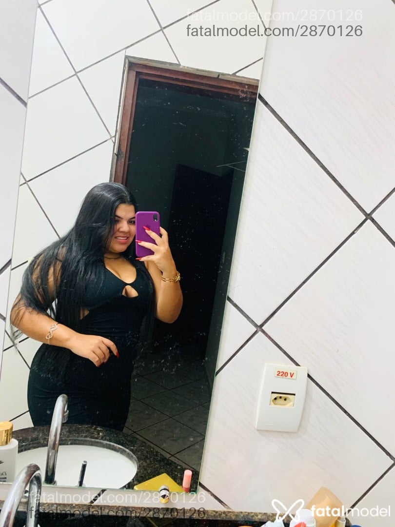 Acompanhante mulher morena (o) de olhos castanhos em Descalvado - Rebeca