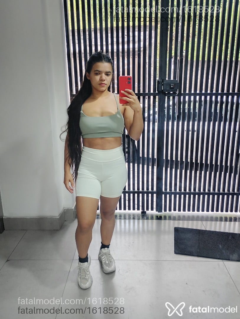Acompanhante mulher morena (o) de olhos pretos em São Paulo - Anne silva