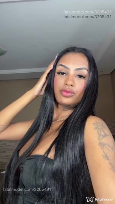Acompanhante mulher morena (o) de olhos castanhos - Arielly Acompanhante mulher morena (o) de olhos castanhos - Arielly