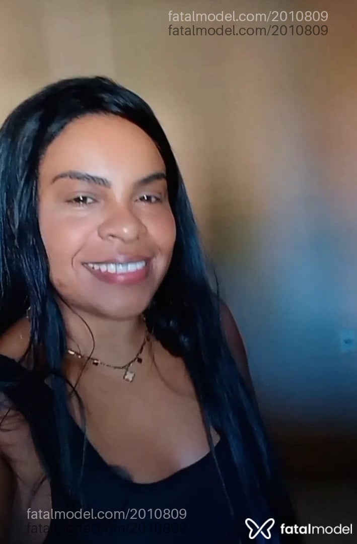 Acompanhante mulher morena (o) de olhos castanhos em Porto Alegre - Luamorenay
