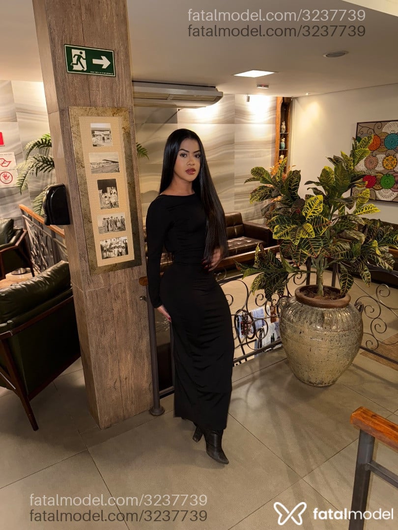 Acompanhante mulher morena (o) de olhos castanhos em Presidente Epitácio Acompanhante mulher morena (o) de olhos castanhos em Presidente Epitácio - Larissa