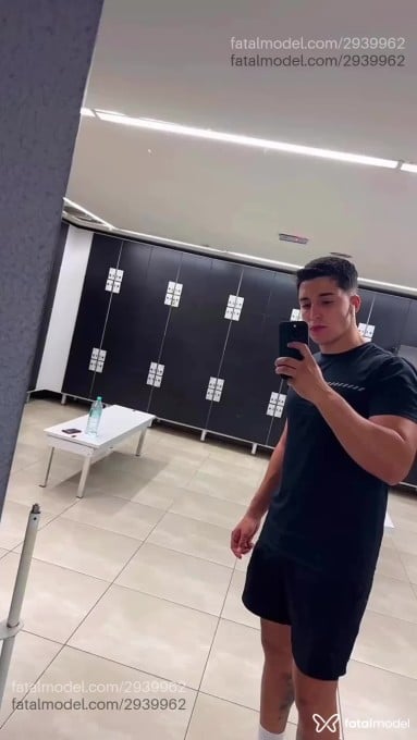 Acompanhante homem morena (o) de olhos castanhos em Campinas - Eduardo