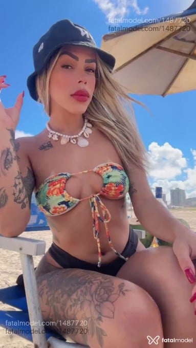 Acompanhante mulher loira (o) de olhos castanhos em Aracaju - Luna