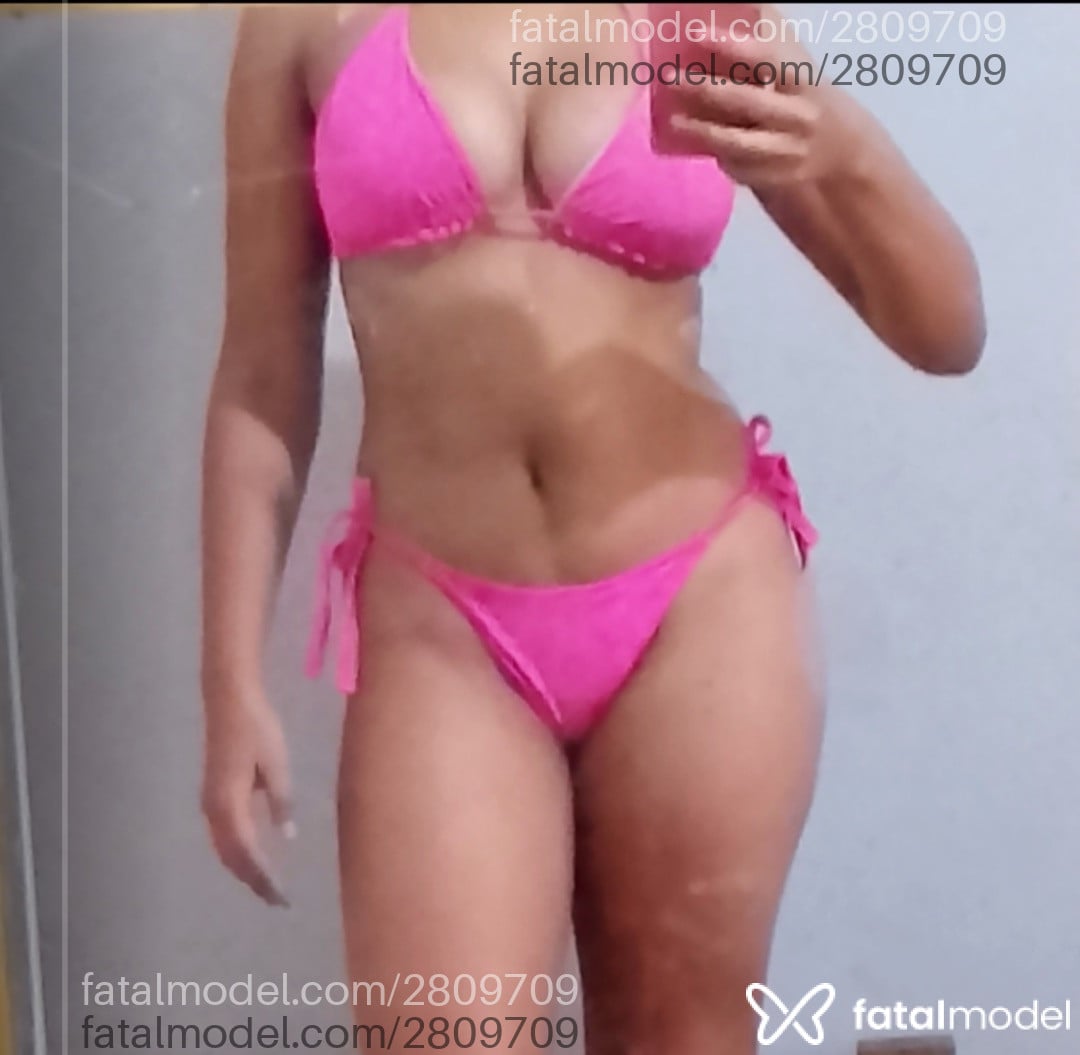 Acompanhante mulher morena (o) de olhos castanhos em São José dos Campos - Larissa Lopes