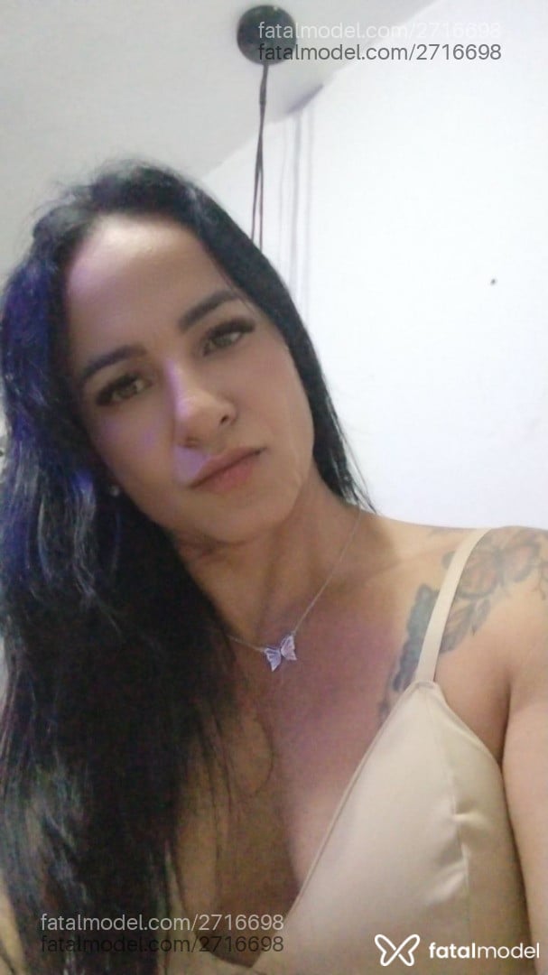 Acompanhante mulher trans morena (o) de olhos mel em Pindamonhangaba Acompanhante mulher trans morena (o) de olhos mel em Pindamonhangaba - Lavínia Antonelly