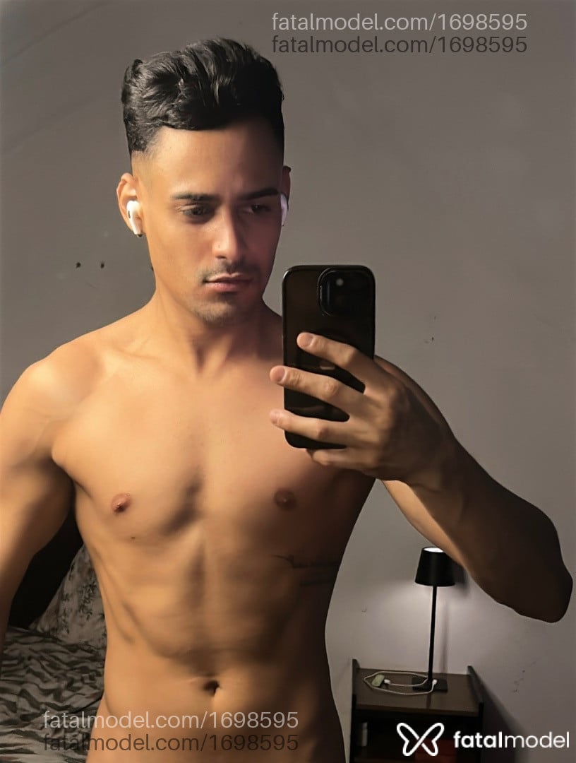 Acompanhante homem morena (o) de olhos castanhos em Montes Claros - Guilherme