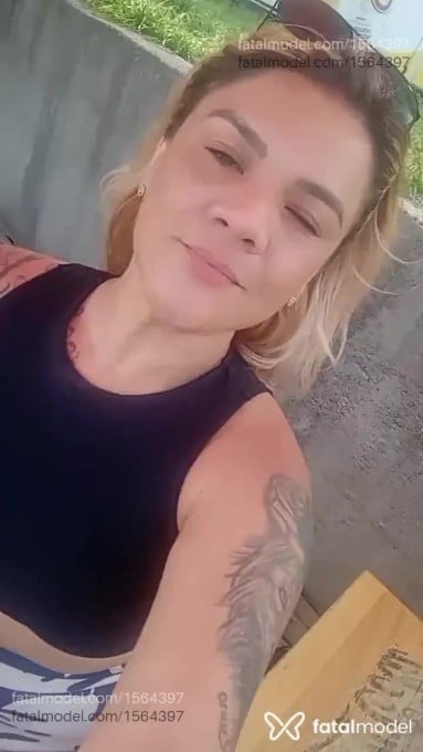 Acompanhante mulher loira (o) de olhos mel em Santa Maria - Maxine
